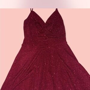 Elegant Burgundy Evening Dress